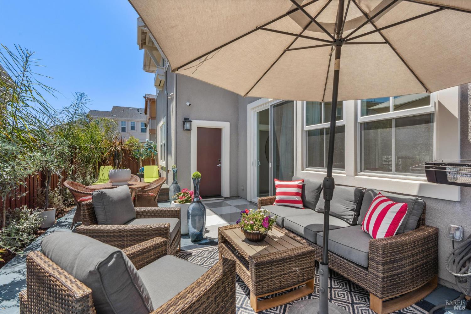 Detail Gallery Image 36 of 69 For 1749 Guadalupe St, Petaluma,  CA 94952 - 4 Beds | 3 Baths