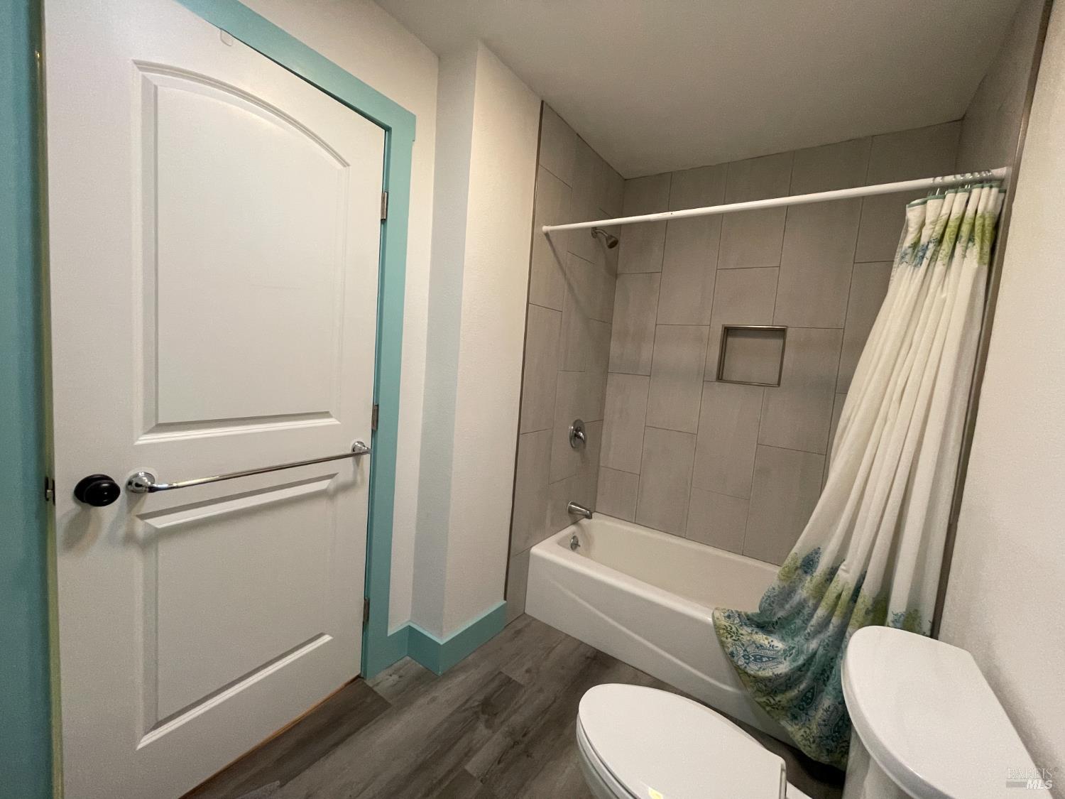 Detail Gallery Image 11 of 68 For 458 E San Francisco Ave, Willits,  CA 95490 - 4 Beds | 2 Baths