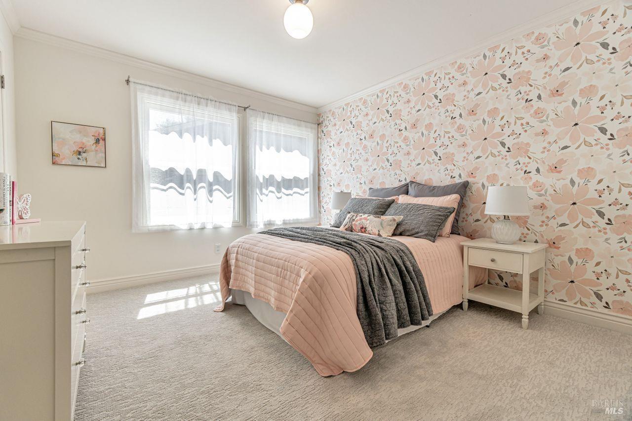 Detail Gallery Image 20 of 37 For 37 Angela Ave, San Anselmo,  CA 94960 - 4 Beds | 2/1 Baths