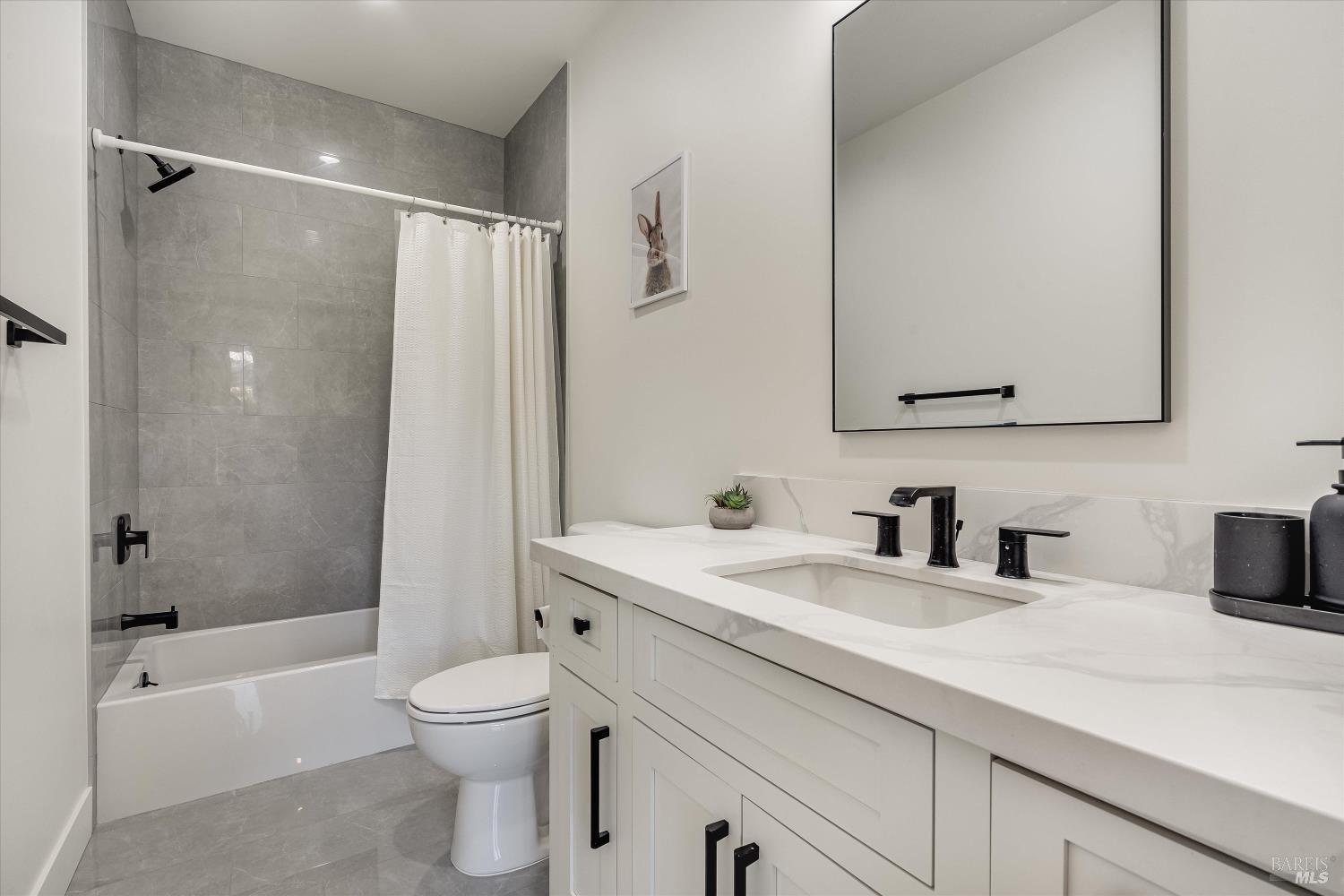 Detail Gallery Image 27 of 60 For 1994 W Bristlecone Ct, Santa Rosa,  CA 95403 - 4 Beds | 3/1 Baths