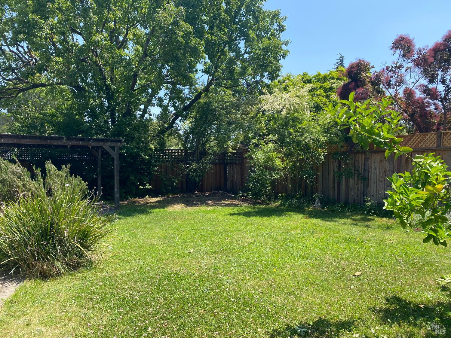 Detail Gallery Image 60 of 64 For 1125 East Ct, Novato,  CA 94945 - 2 Beds | 1 Baths
