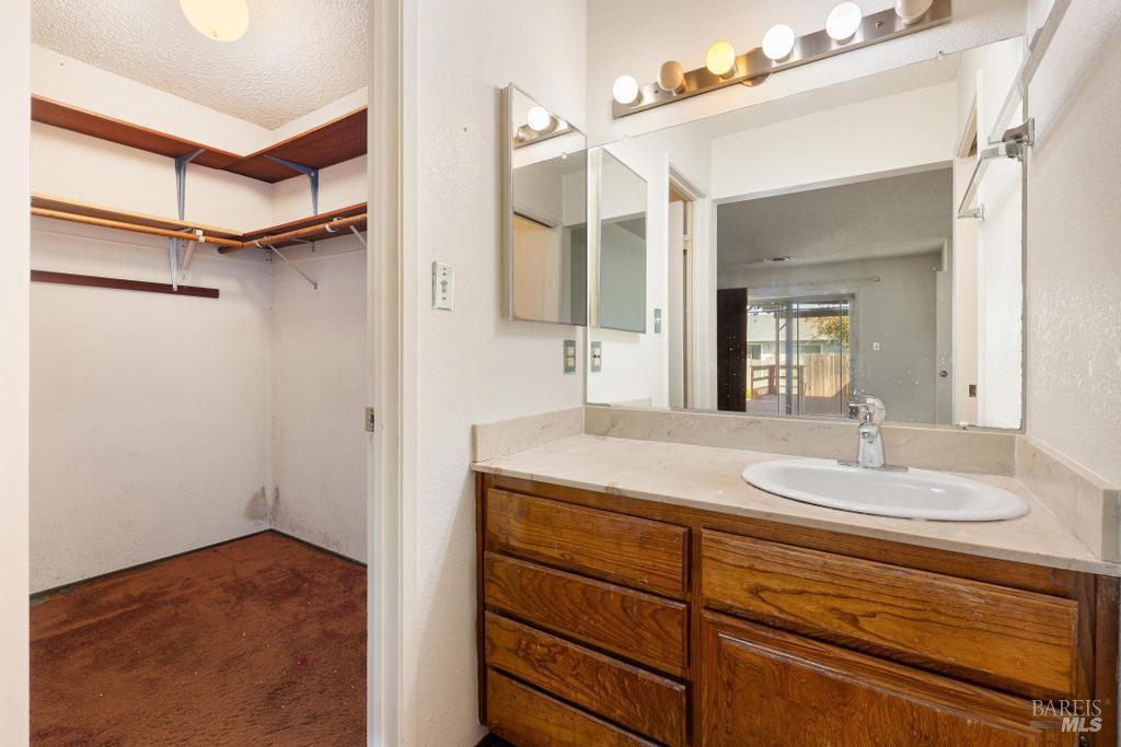Detail Gallery Image 27 of 33 For 1417 Klamath Dr, Suisun City,  CA 94585 - 3 Beds | 2 Baths