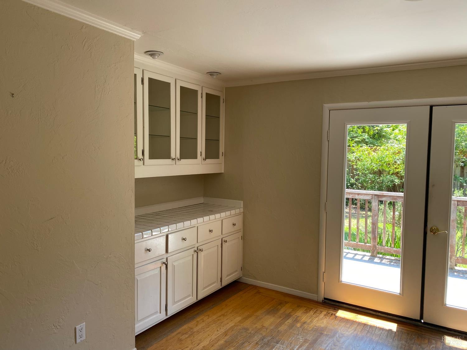 Detail Gallery Image 17 of 64 For 1125 East Ct, Novato,  CA 94945 - 2 Beds | 1 Baths