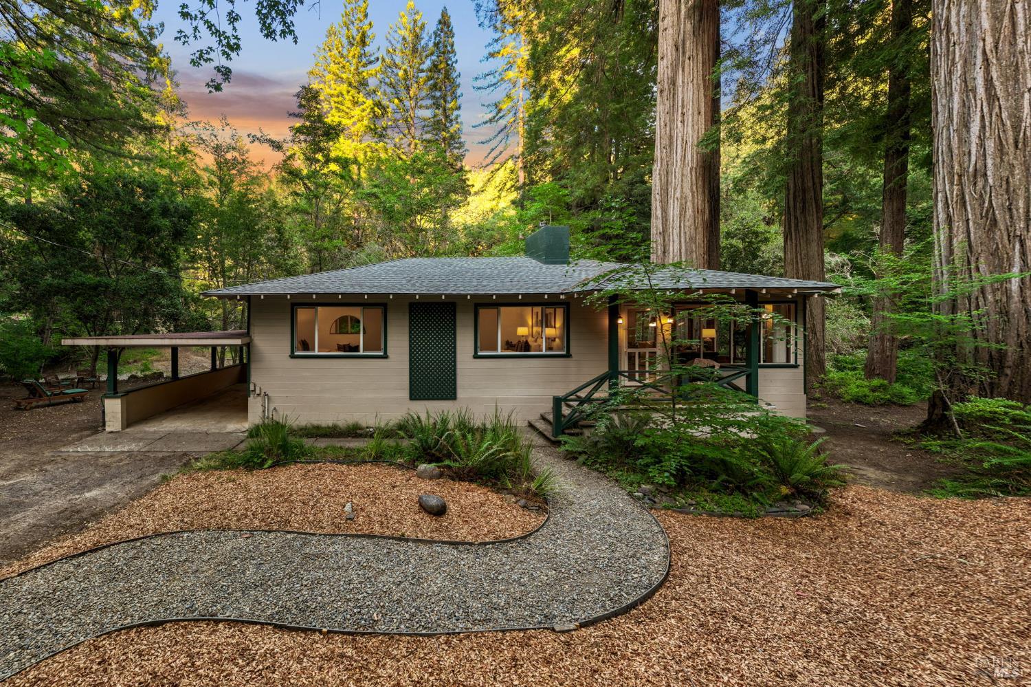 Detail Gallery Image 13 of 55 For 5600 Cazadero Hwy, Cazadero,  CA 95421 - 2 Beds | 1/1 Baths