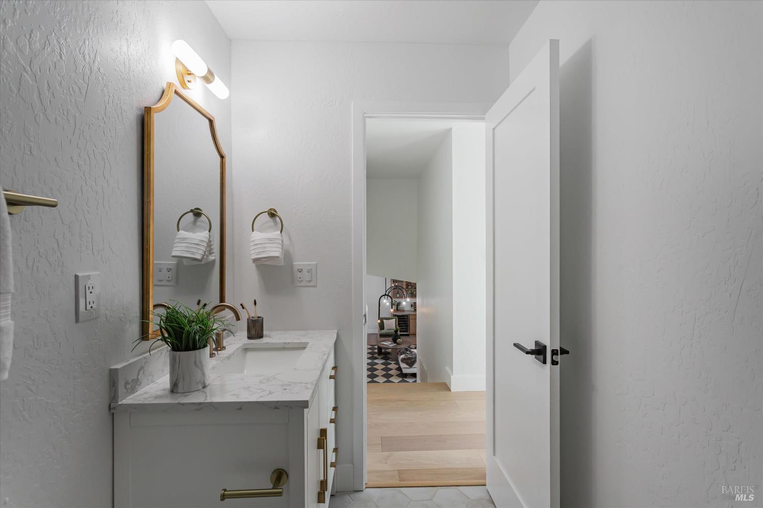Detail Gallery Image 25 of 40 For 690 Hudson Ct, Sonoma,  CA 95476 - 4 Beds | 3 Baths