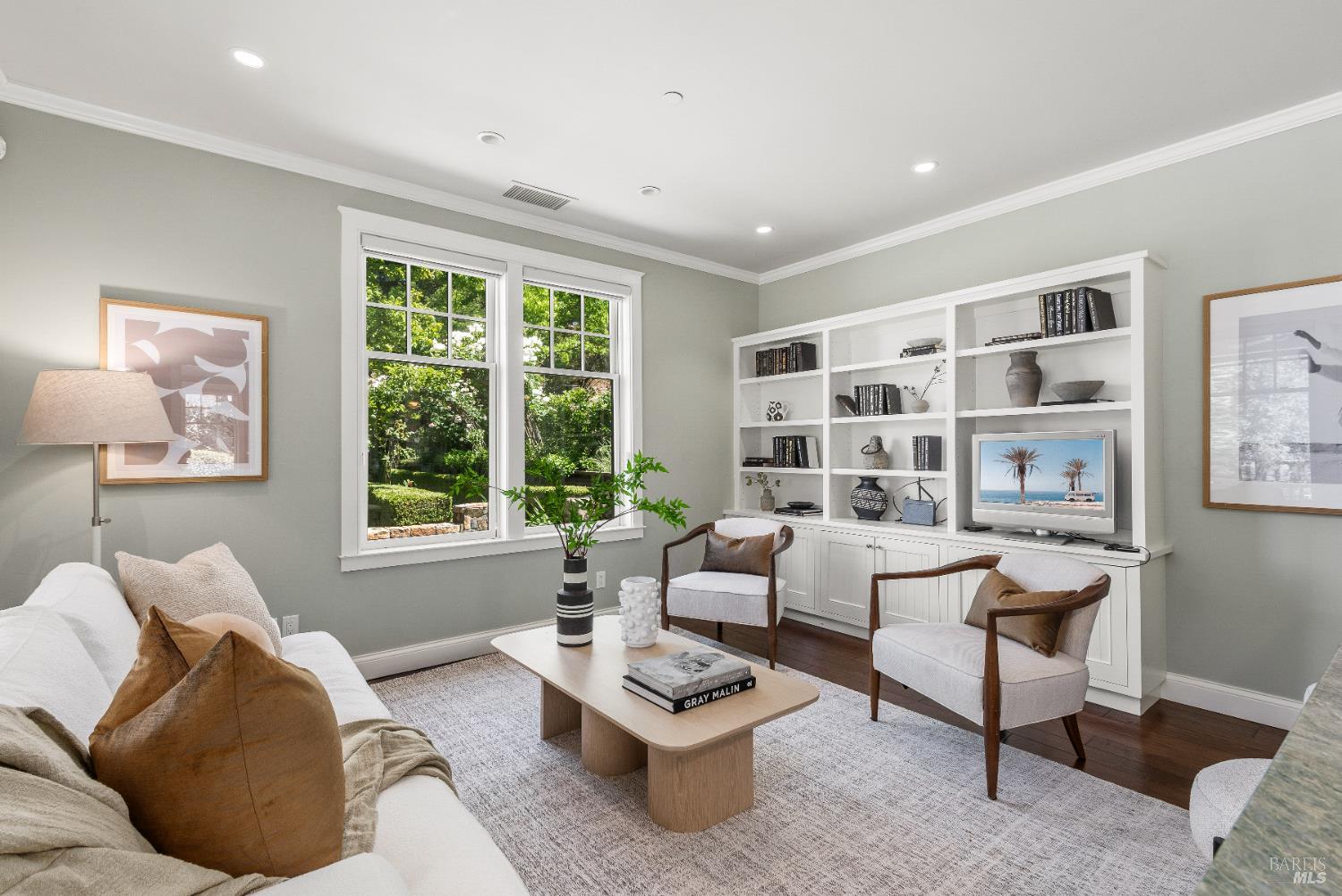 Detail Gallery Image 72 of 96 For 4030 Old Barn Rd, Healdsburg,  CA 95448 - 4 Beds | 5/1 Baths