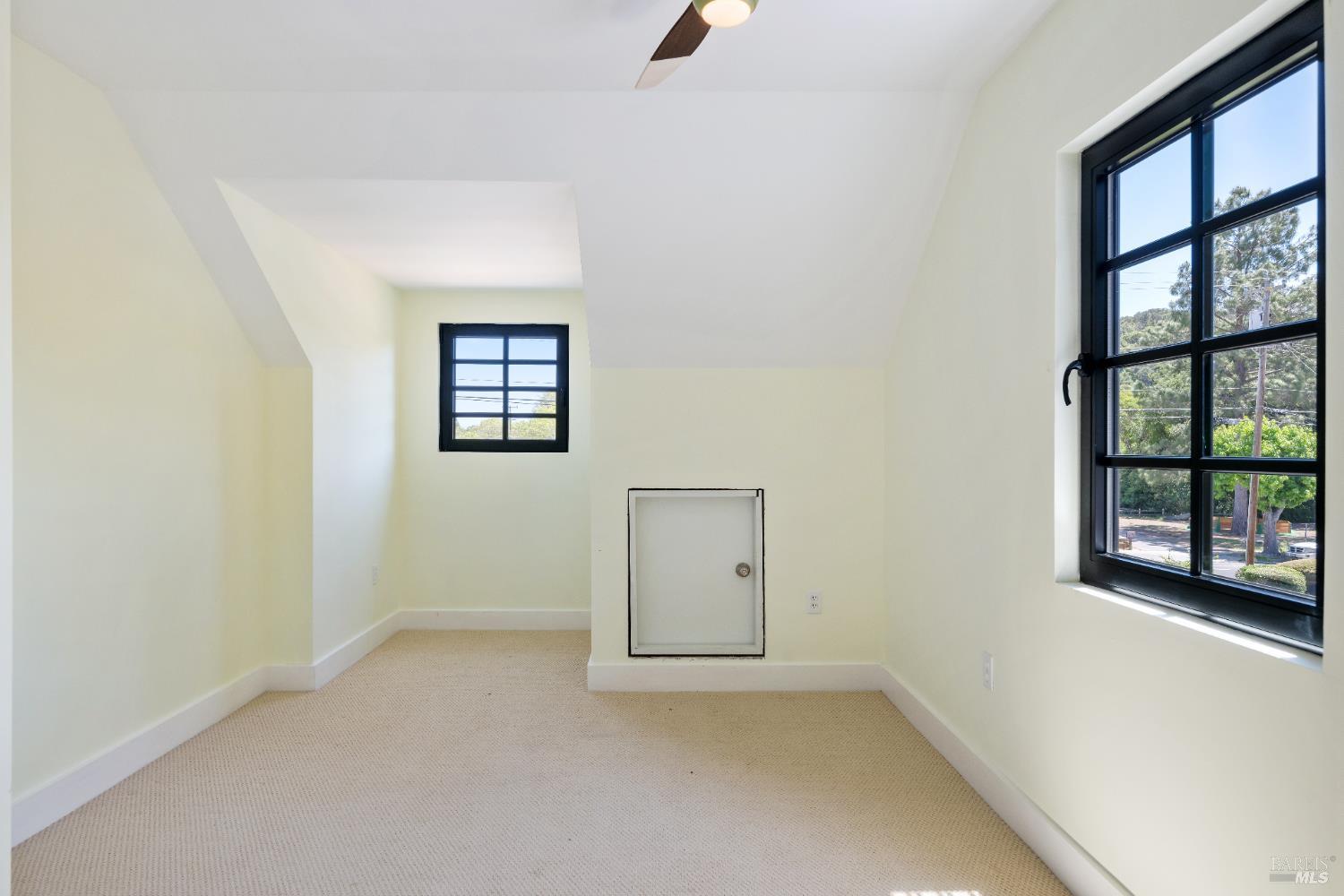 Detail Gallery Image 38 of 62 For 600 Miller Creek Rd, San Rafael,  CA 94903 - 3 Beds | 2/1 Baths