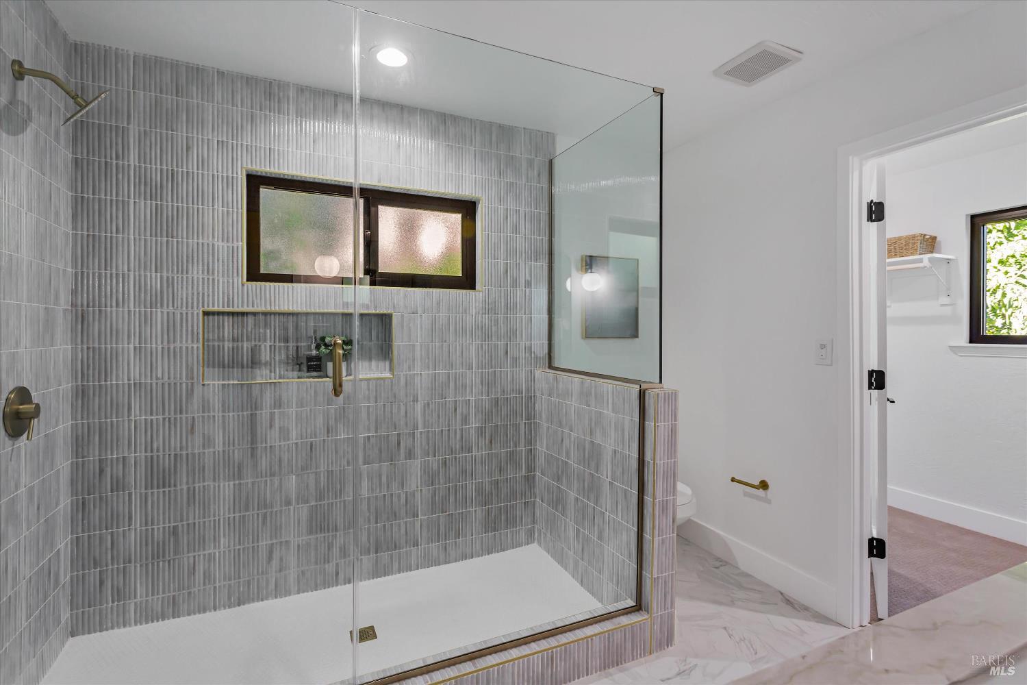 Detail Gallery Image 17 of 40 For 690 Hudson Ct, Sonoma,  CA 95476 - 4 Beds | 3 Baths