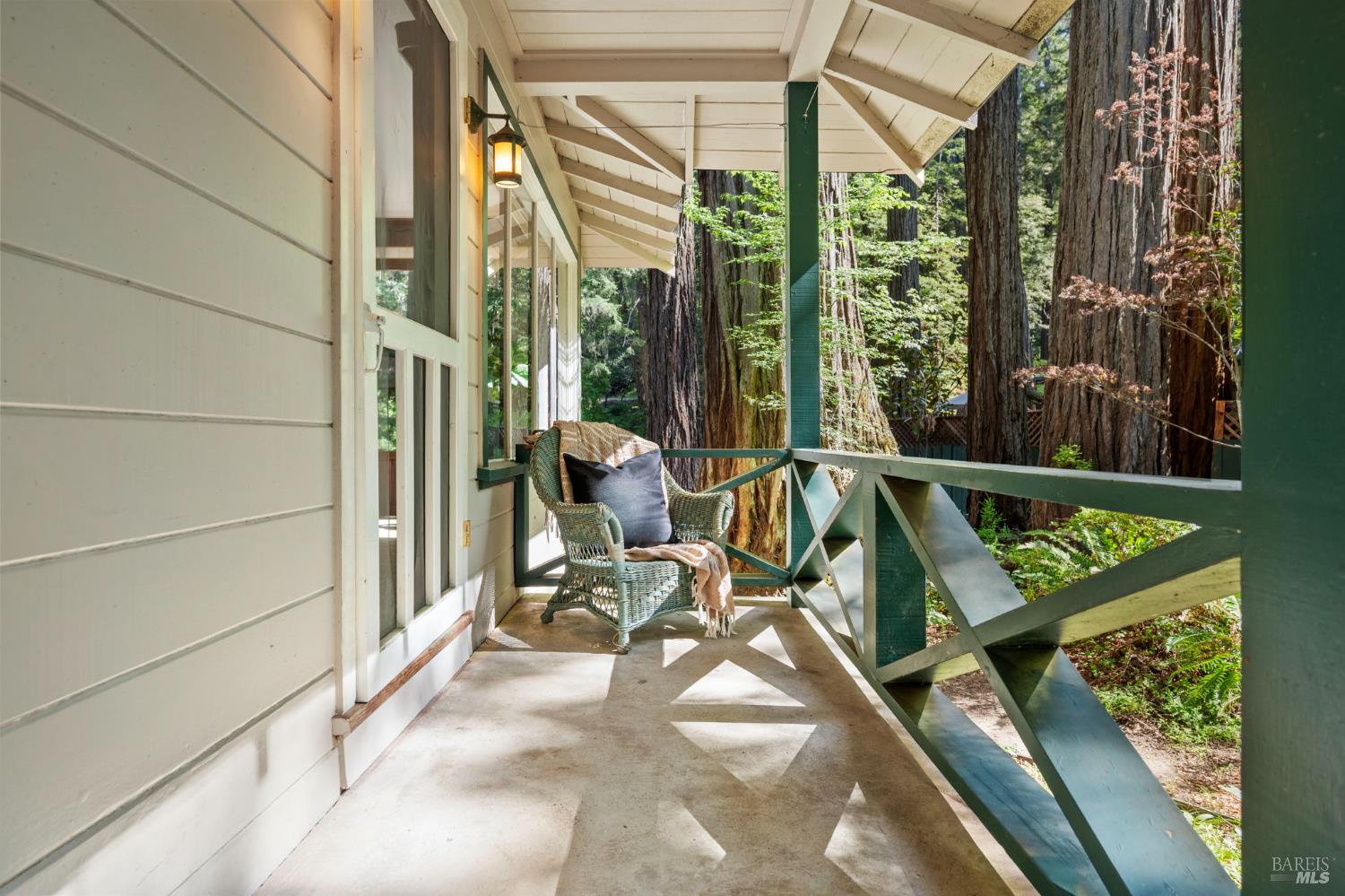 Detail Gallery Image 22 of 55 For 5600 Cazadero Hwy, Cazadero,  CA 95421 - 2 Beds | 1/1 Baths