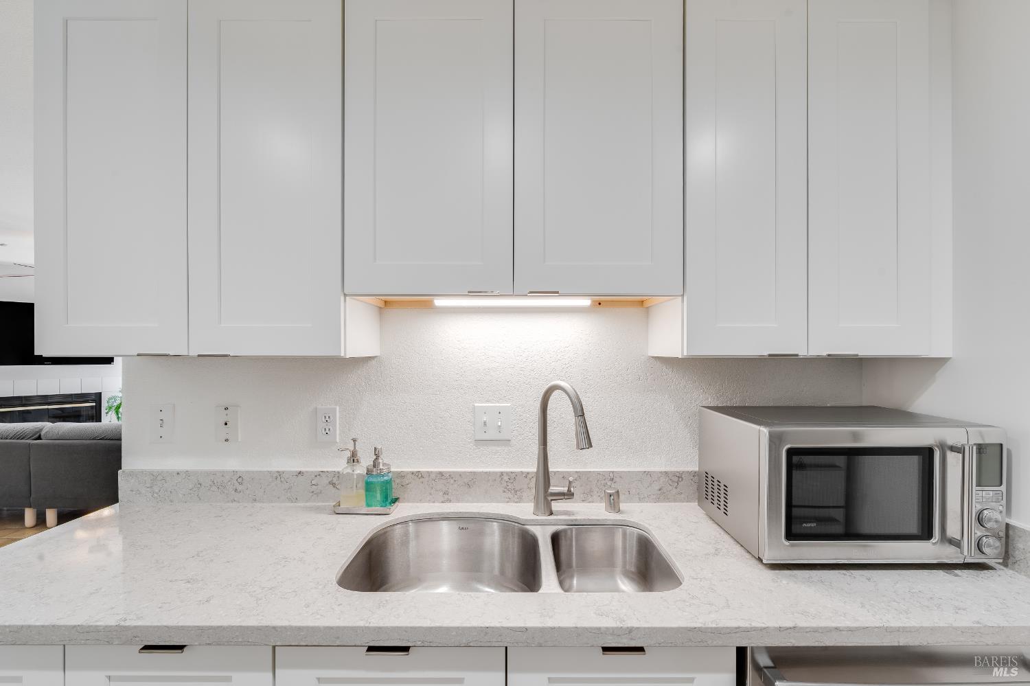 Detail Gallery Image 21 of 38 For 364 Columbia Cir, Benicia,  CA 94510 - 2 Beds | 2 Baths