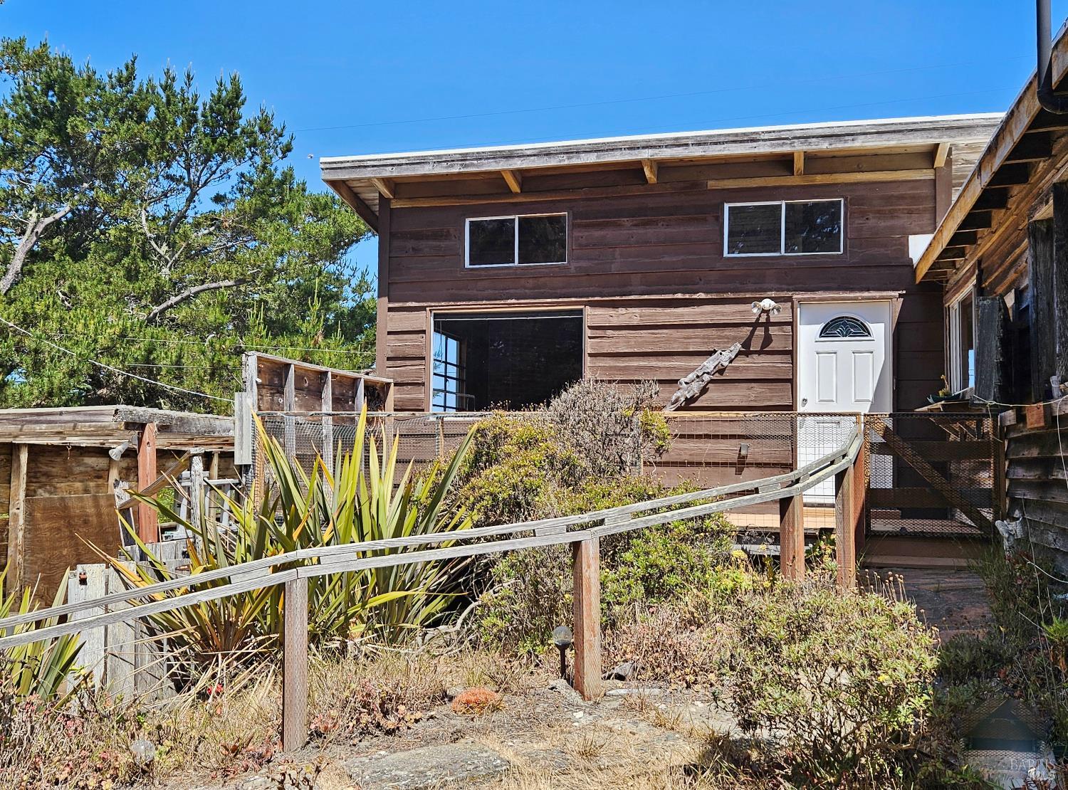 Detail Gallery Image 31 of 47 For 320 Driftwood Ave, Bodega Bay,  CA 94923 - 1 Beds | 2 Baths