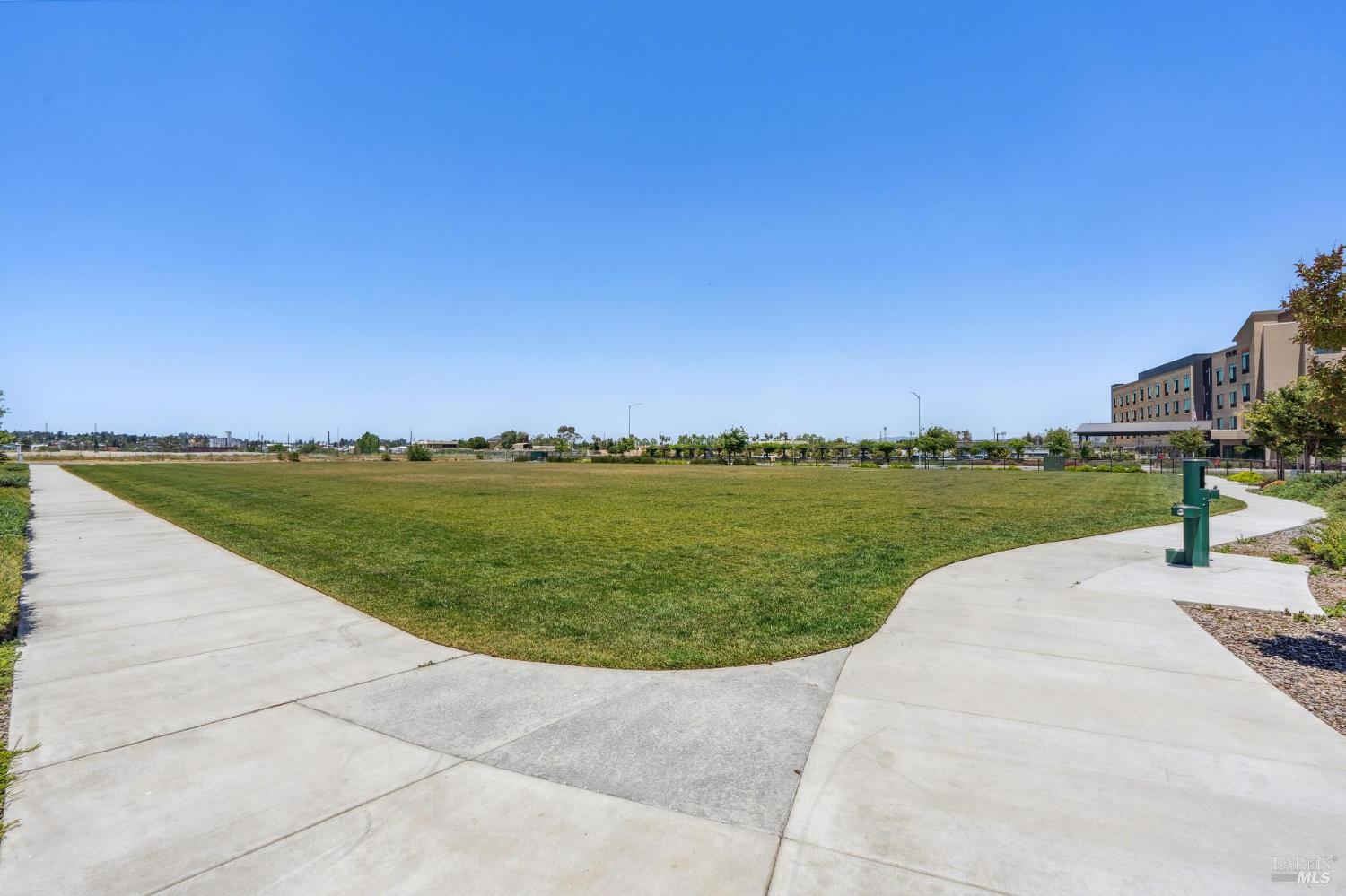 Detail Gallery Image 67 of 69 For 1749 Guadalupe St, Petaluma,  CA 94952 - 4 Beds | 3 Baths