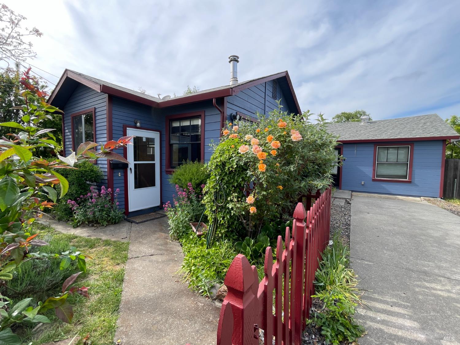 Detail Gallery Image 4 of 68 For 458 E San Francisco Ave, Willits,  CA 95490 - 4 Beds | 2 Baths