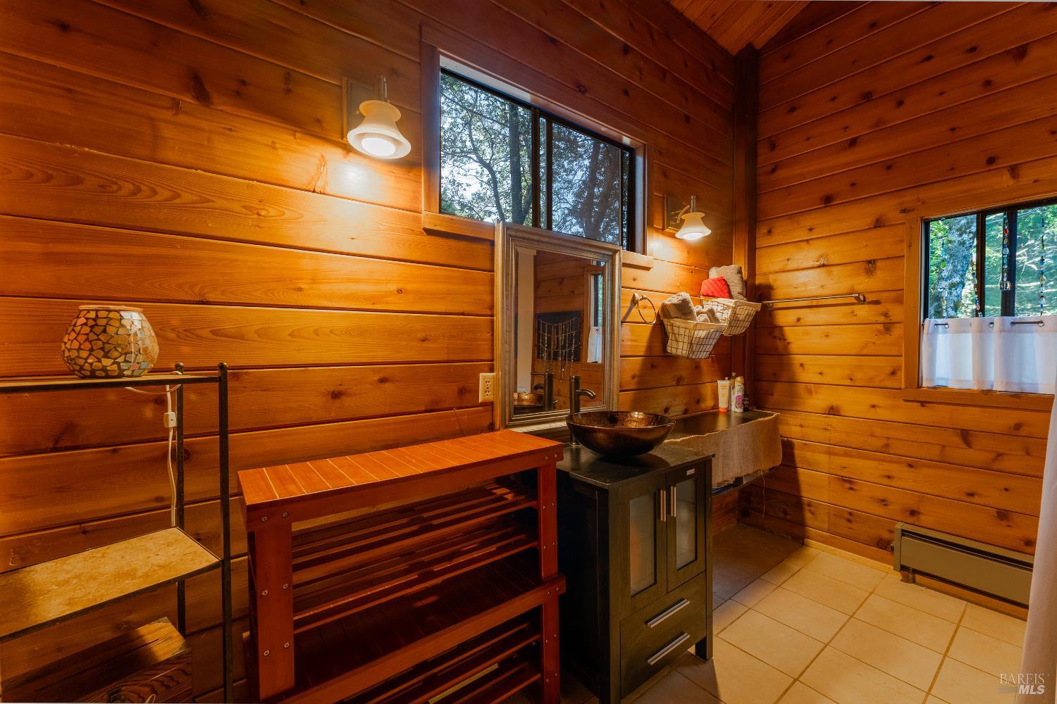 Detail Gallery Image 14 of 27 For 2645 Goose Rd, Willits,  CA 95490 - 3 Beds | 2 Baths