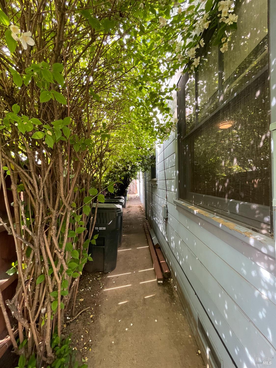 Detail Gallery Image 47 of 68 For 458 E San Francisco Ave, Willits,  CA 95490 - 4 Beds | 2 Baths