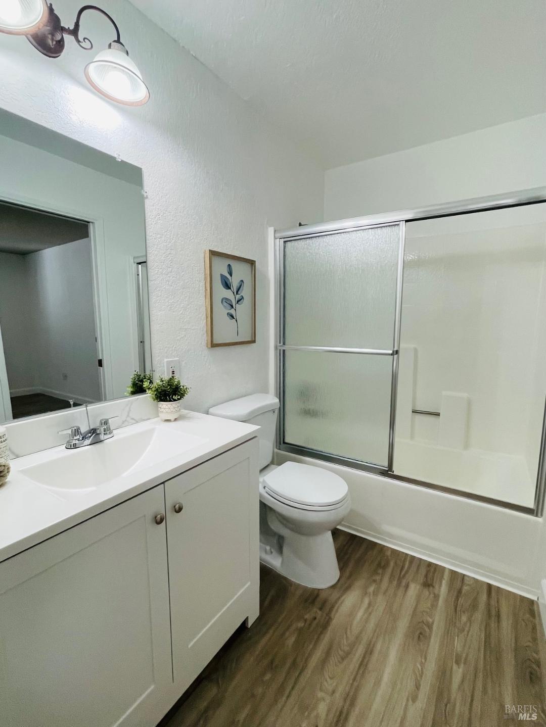 Detail Gallery Image 10 of 19 For 225 Pennsylvania Ave #B1,  Fairfield,  CA 94533 - 2 Beds | 2 Baths