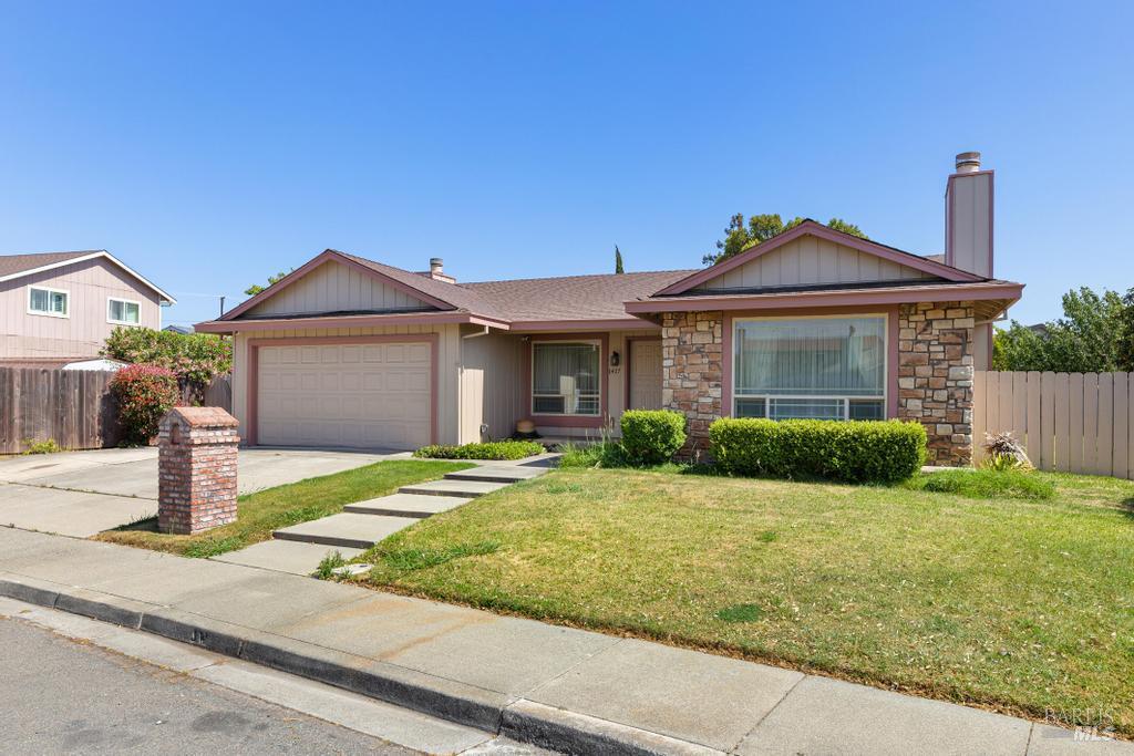 Detail Gallery Image 2 of 33 For 1417 Klamath Dr, Suisun City,  CA 94585 - 3 Beds | 2 Baths