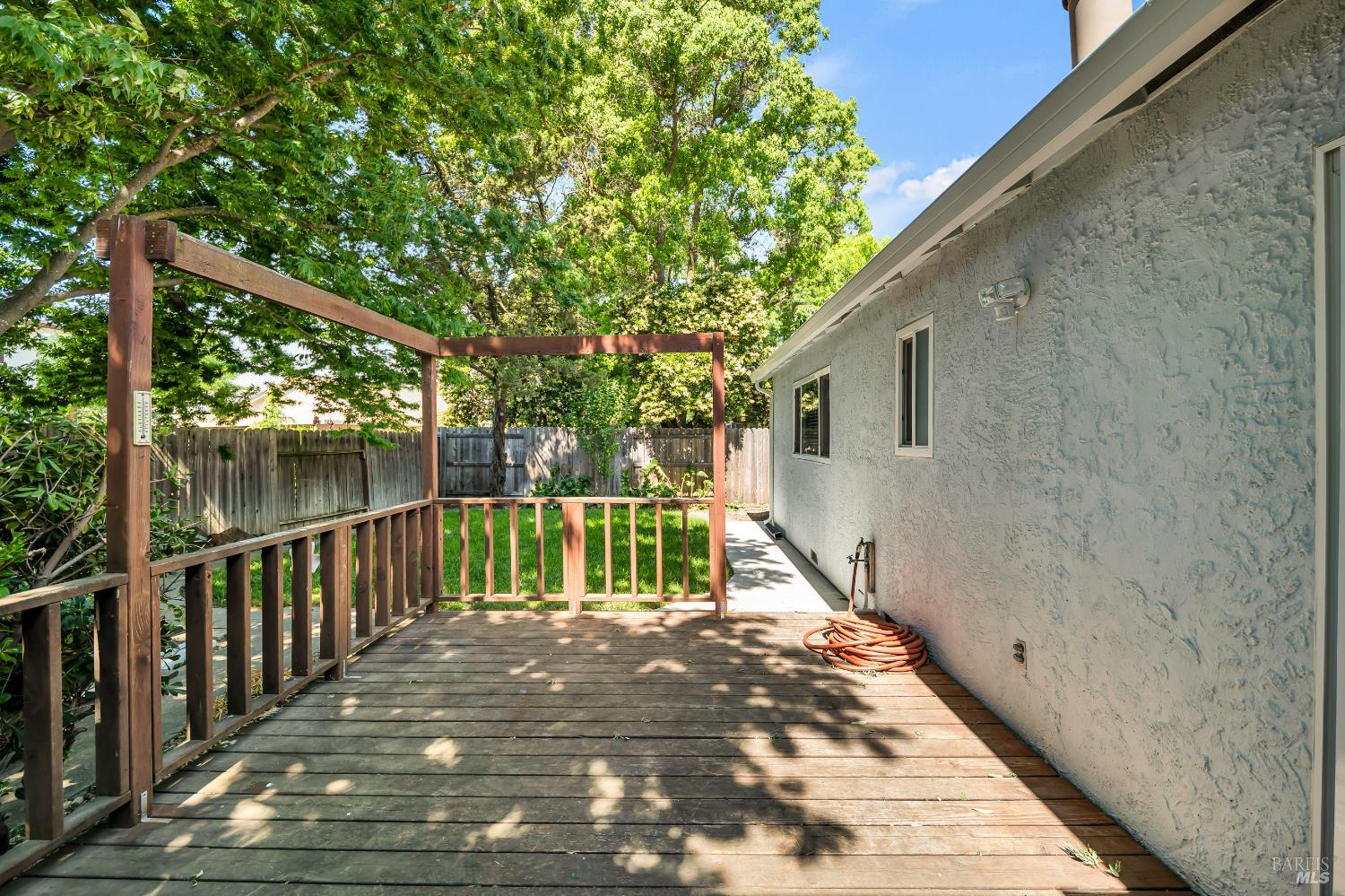 Detail Gallery Image 28 of 45 For 550 Rossi Dr, Dixon,  CA 95620 - 3 Beds | 2 Baths