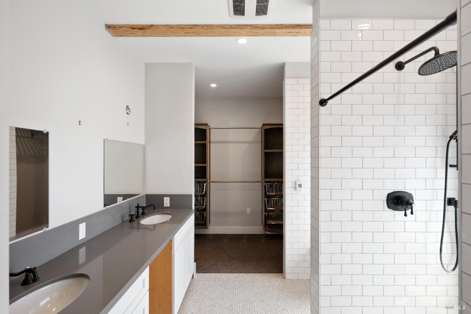 Detail Gallery Image 24 of 62 For 600 Miller Creek Rd, San Rafael,  CA 94903 - 3 Beds | 2/1 Baths