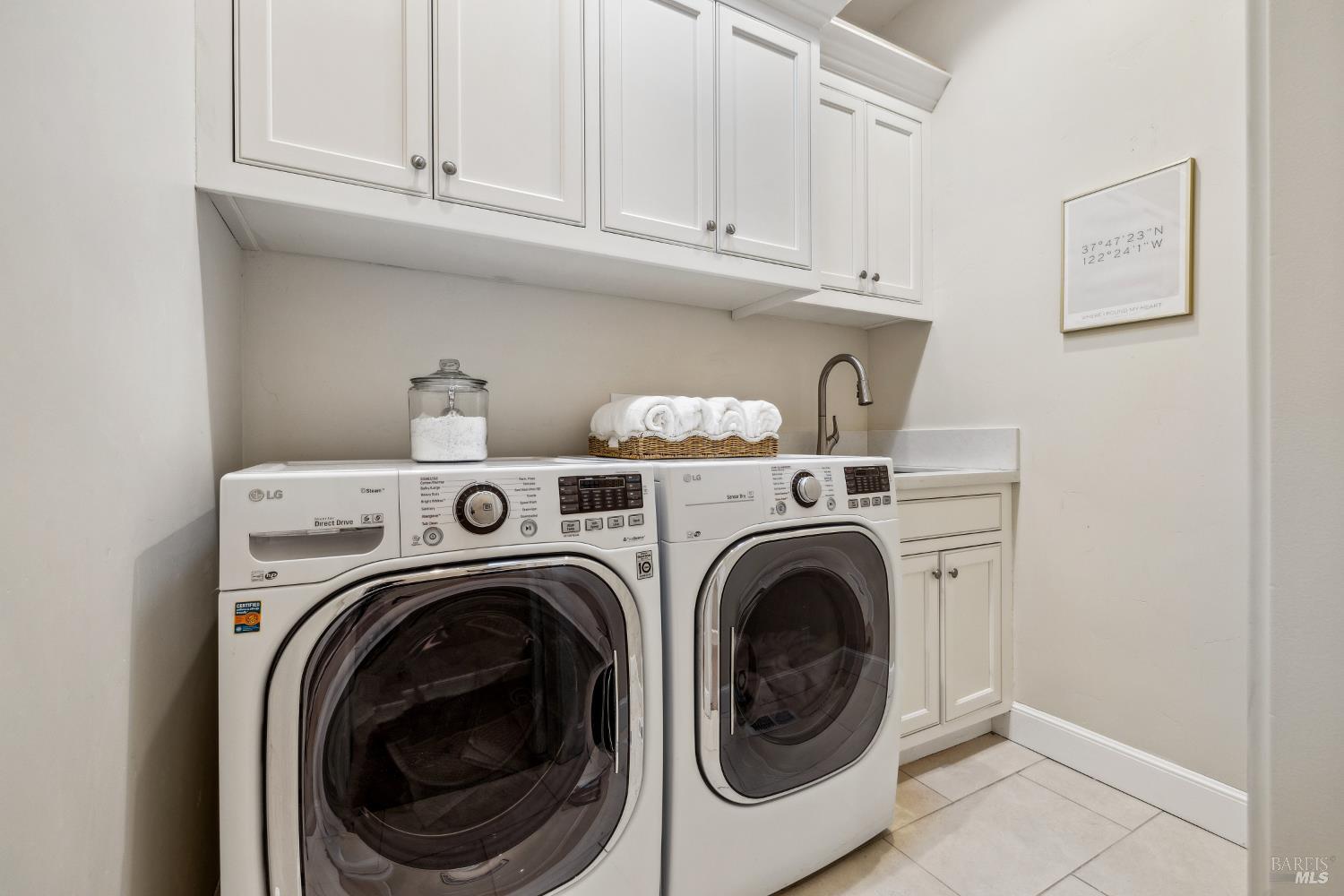 Detail Gallery Image 62 of 64 For 6 Live Oak Way, San Rafael,  CA 94901 - 4 Beds | 4/1 Baths