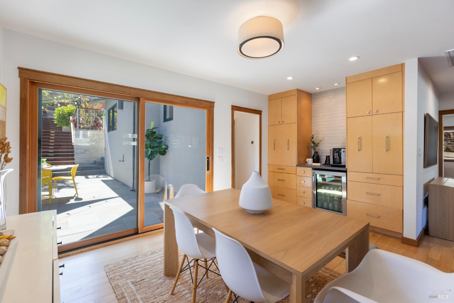 Detail Gallery Image 15 of 68 For 55 Durham Rd, San Anselmo,  CA 94960 - 3 Beds | 2 Baths