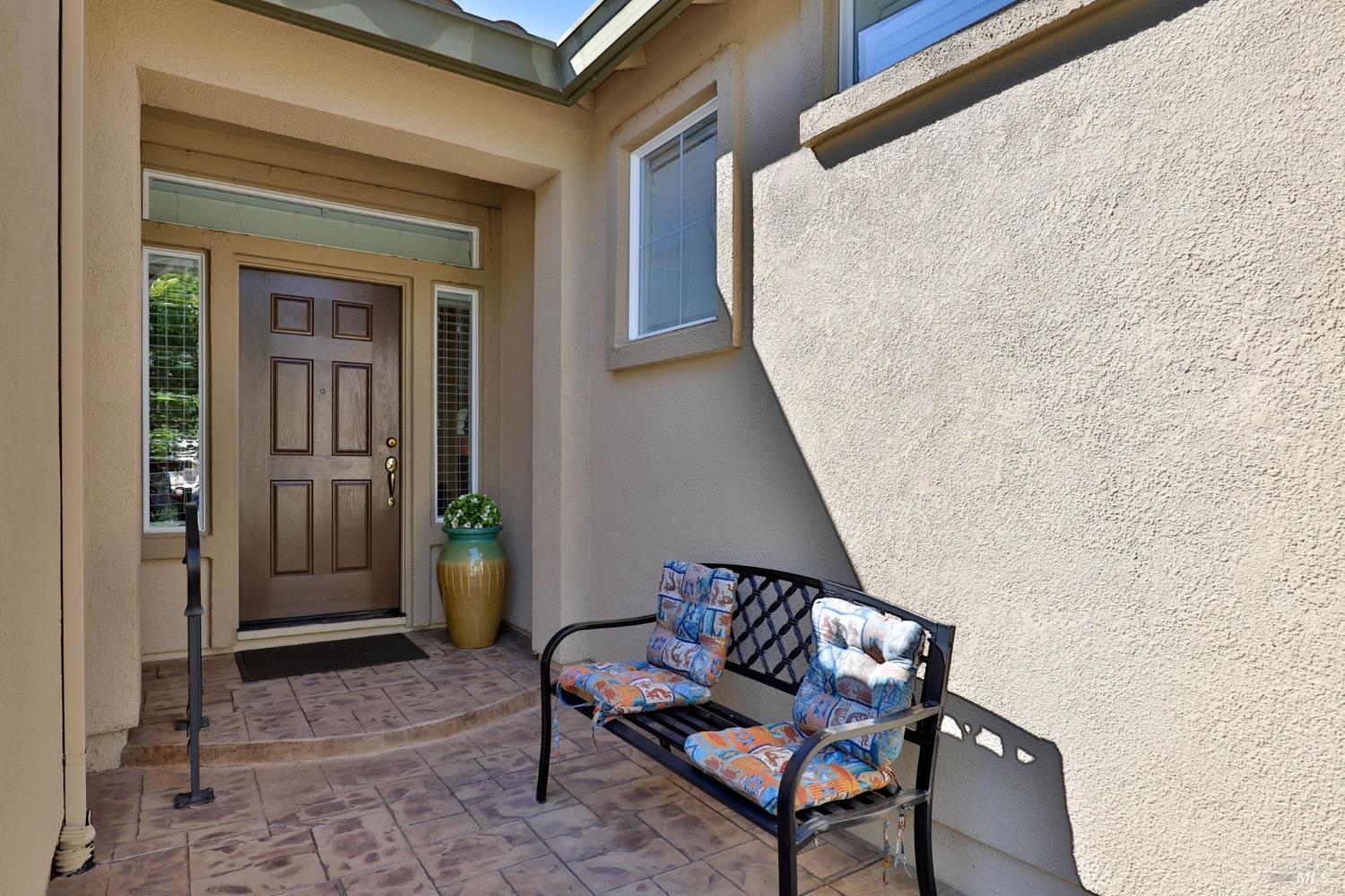 Detail Gallery Image 3 of 38 For 500 Coronado Way, Rio Vista,  CA 94571 - 3 Beds | 2 Baths