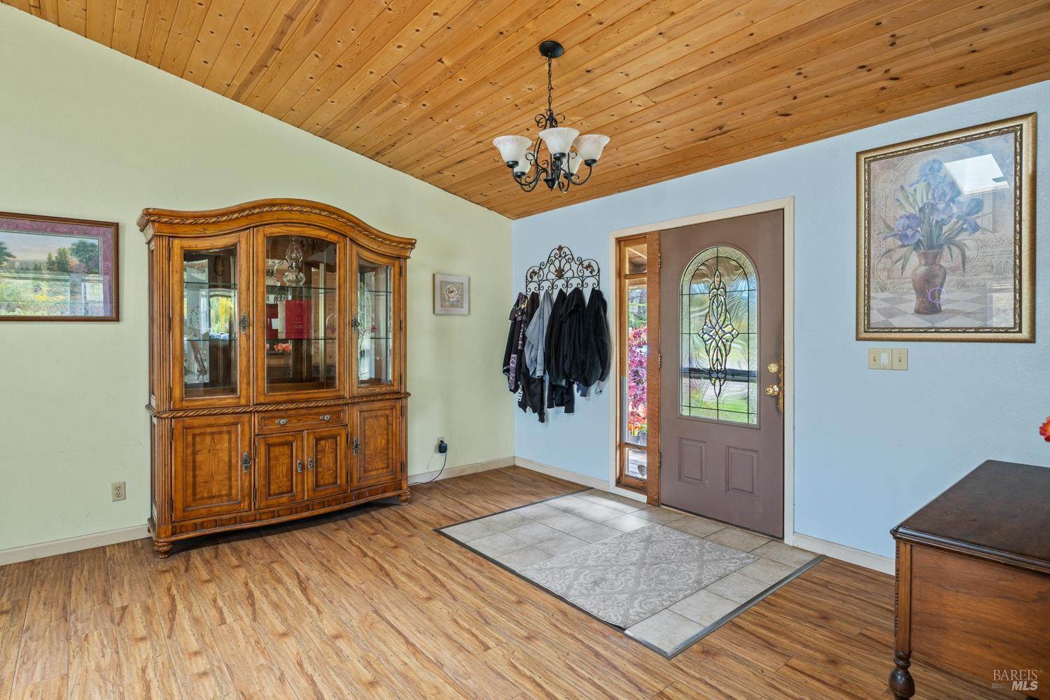 Detail Gallery Image 13 of 31 For 18520 Old Coast Hwy, Fort Bragg,  CA 95437 - 3 Beds | 2 Baths
