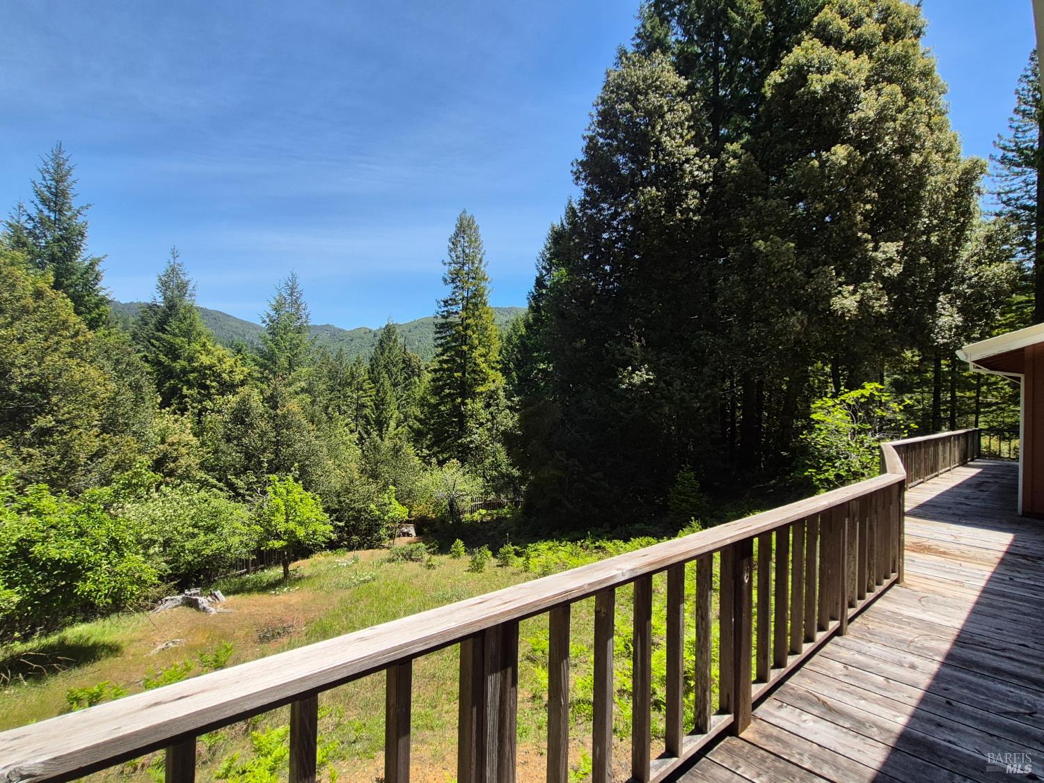 Detail Gallery Image 19 of 72 For 11903 Branscomb Rd, Branscomb,  CA 95454 - 3 Beds | 2 Baths