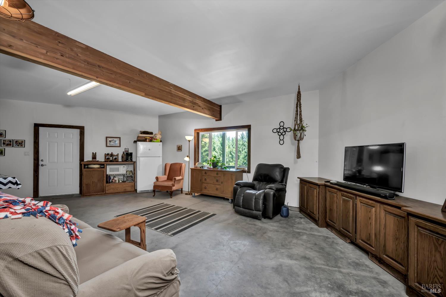Detail Gallery Image 33 of 59 For 9474 Rockys Rd, Middletown,  CA 95461 - 2 Beds | 2/1 Baths