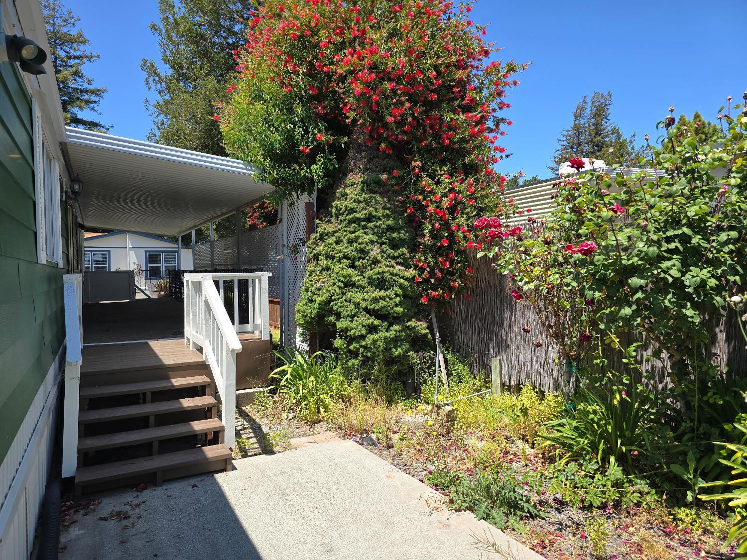 Detail Gallery Image 8 of 29 For 108 N Napa Dr, Petaluma,  CA 94954 - 2 Beds | 2 Baths