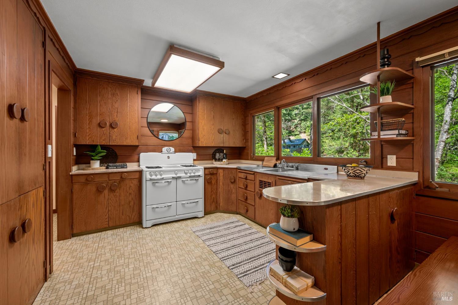 Detail Gallery Image 38 of 55 For 5600 Cazadero Hwy, Cazadero,  CA 95421 - 2 Beds | 1/1 Baths