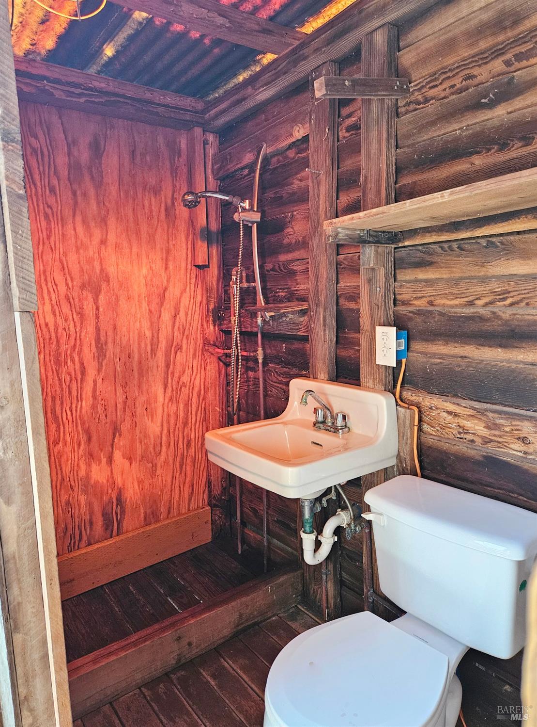 Detail Gallery Image 24 of 47 For 320 Driftwood Ave, Bodega Bay,  CA 94923 - 1 Beds | 2 Baths
