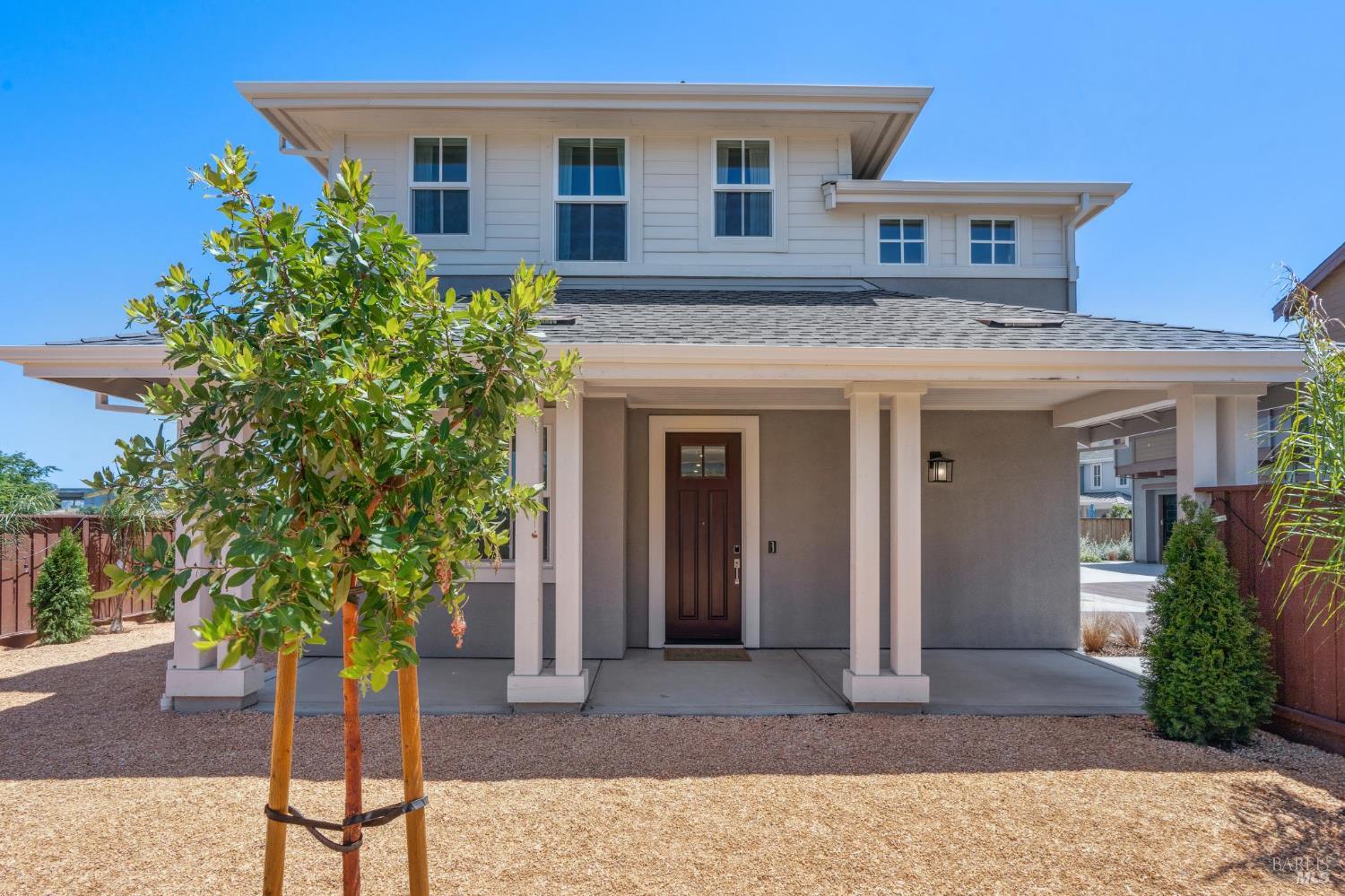 Detail Gallery Image 7 of 69 For 1749 Guadalupe St, Petaluma,  CA 94952 - 4 Beds | 3 Baths