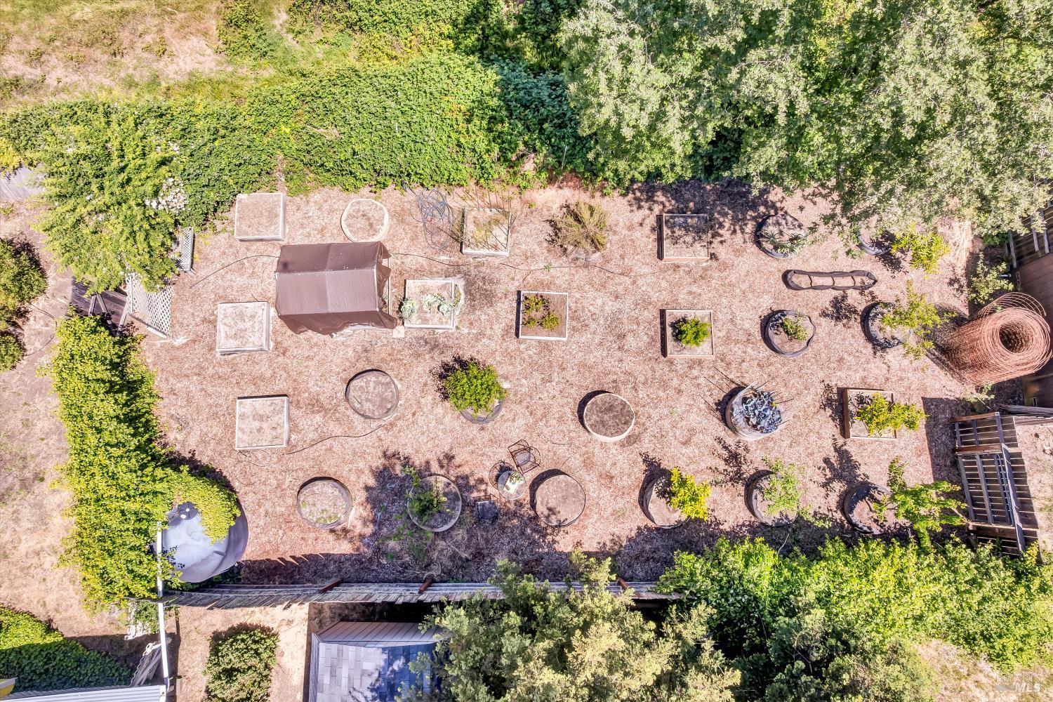 Detail Gallery Image 52 of 73 For 9700 Spring Valley Rd, Potter Valley,  CA 95469 - 3 Beds | 2 Baths
