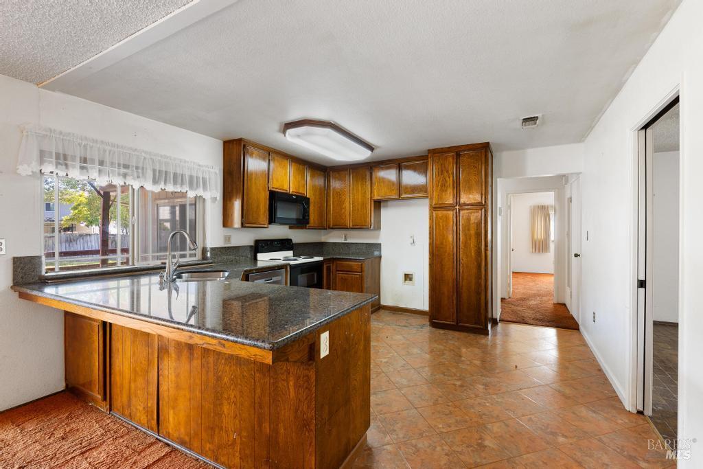 Detail Gallery Image 15 of 33 For 1417 Klamath Dr, Suisun City,  CA 94585 - 3 Beds | 2 Baths