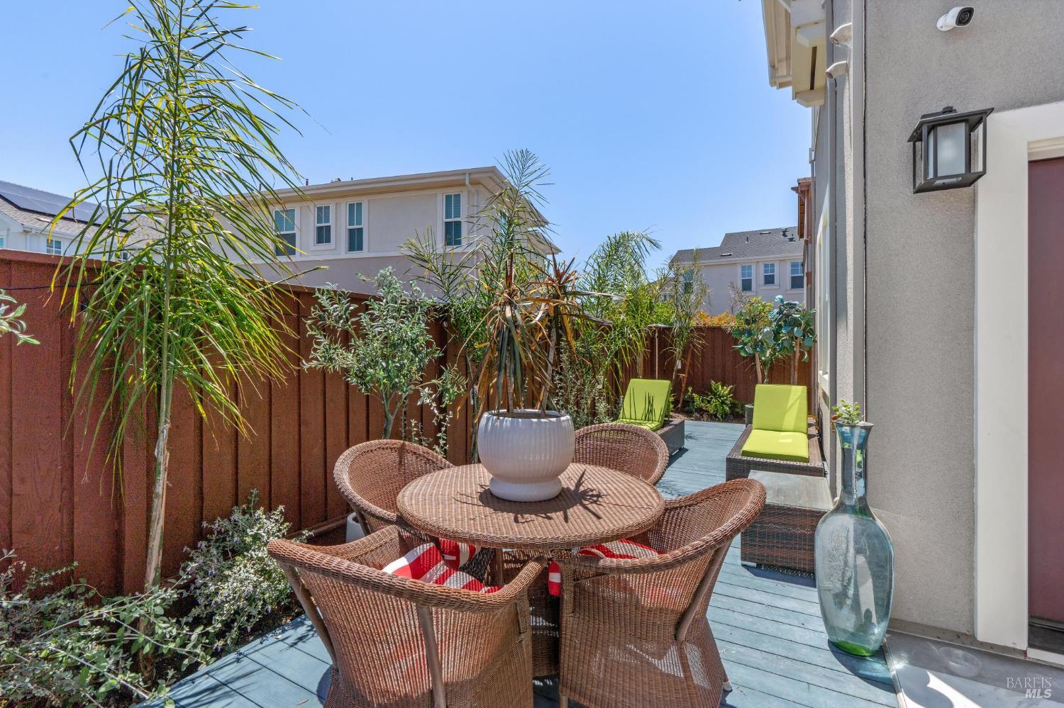 Detail Gallery Image 37 of 69 For 1749 Guadalupe St, Petaluma,  CA 94952 - 4 Beds | 3 Baths