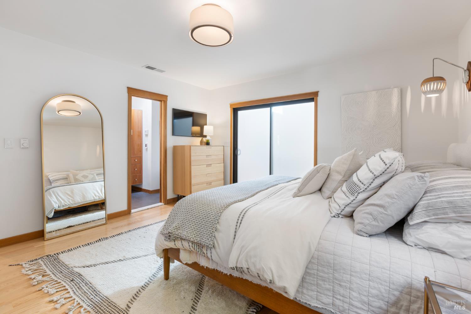 Detail Gallery Image 23 of 68 For 55 Durham Rd, San Anselmo,  CA 94960 - 3 Beds | 2 Baths