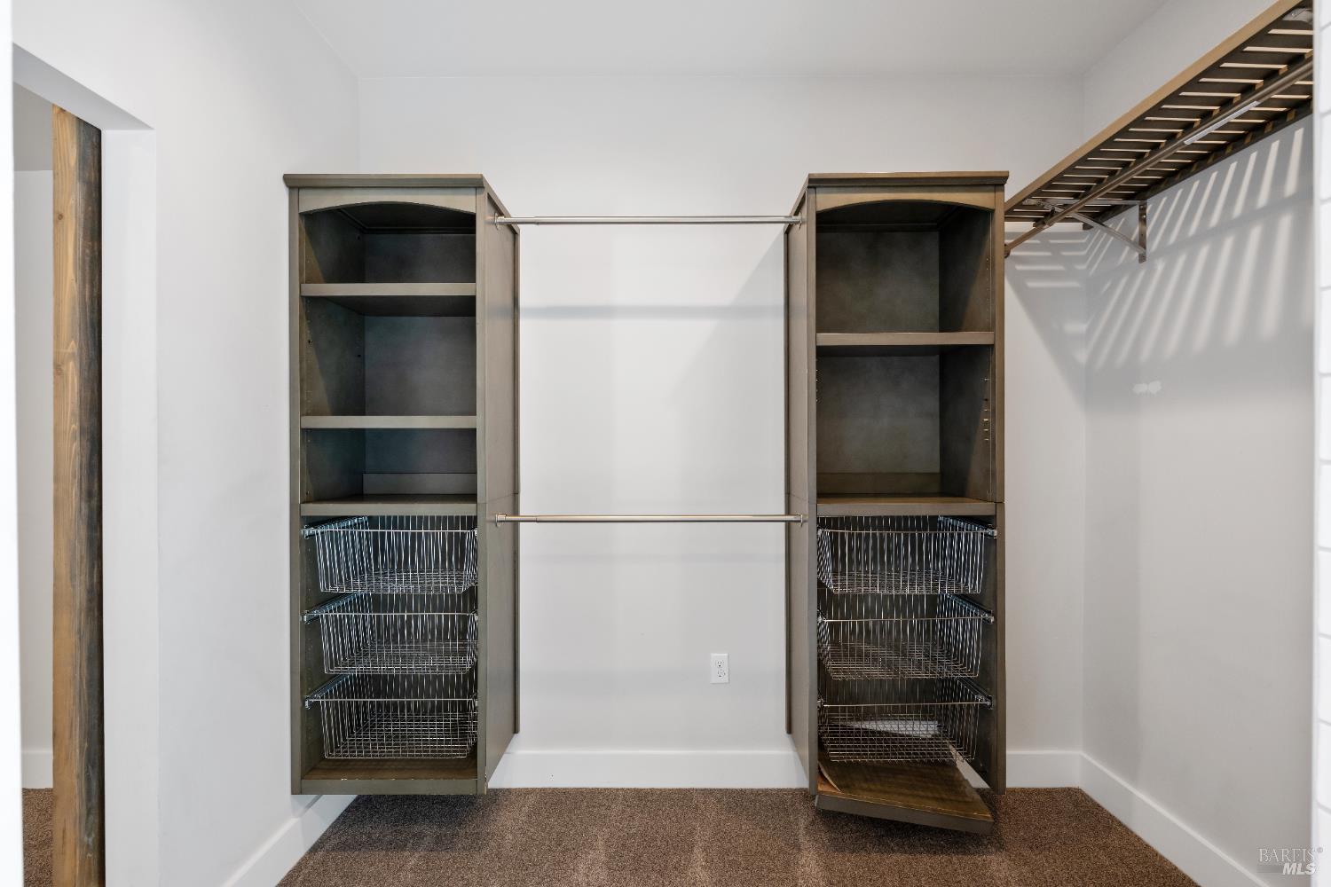 Detail Gallery Image 27 of 62 For 600 Miller Creek Rd, San Rafael,  CA 94903 - 3 Beds | 2/1 Baths