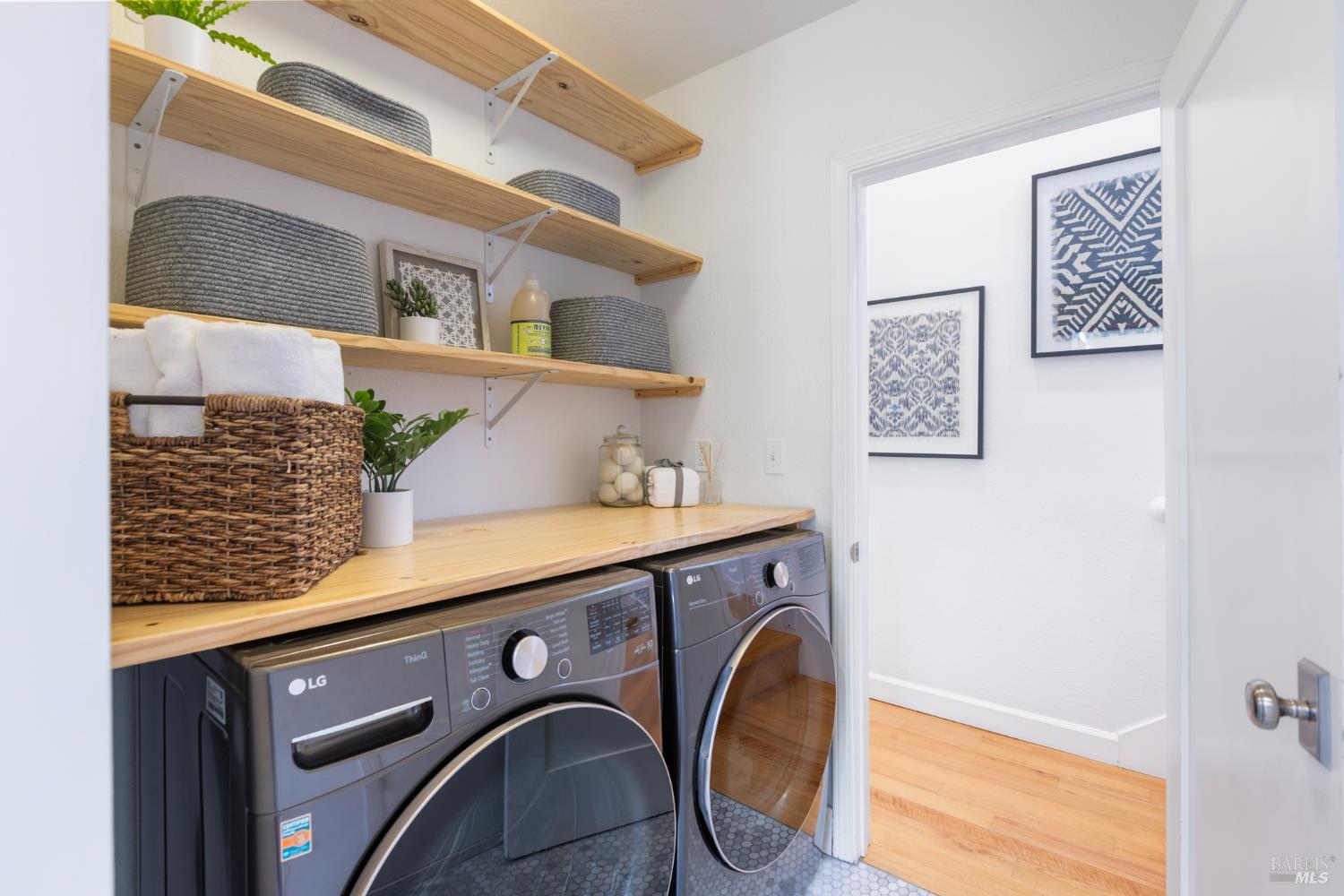 Detail Gallery Image 42 of 68 For 55 Durham Rd, San Anselmo,  CA 94960 - 3 Beds | 2 Baths