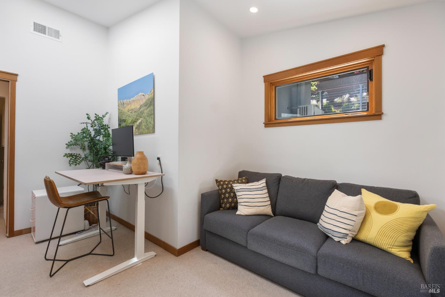 Detail Gallery Image 27 of 68 For 55 Durham Rd, San Anselmo,  CA 94960 - 3 Beds | 2 Baths