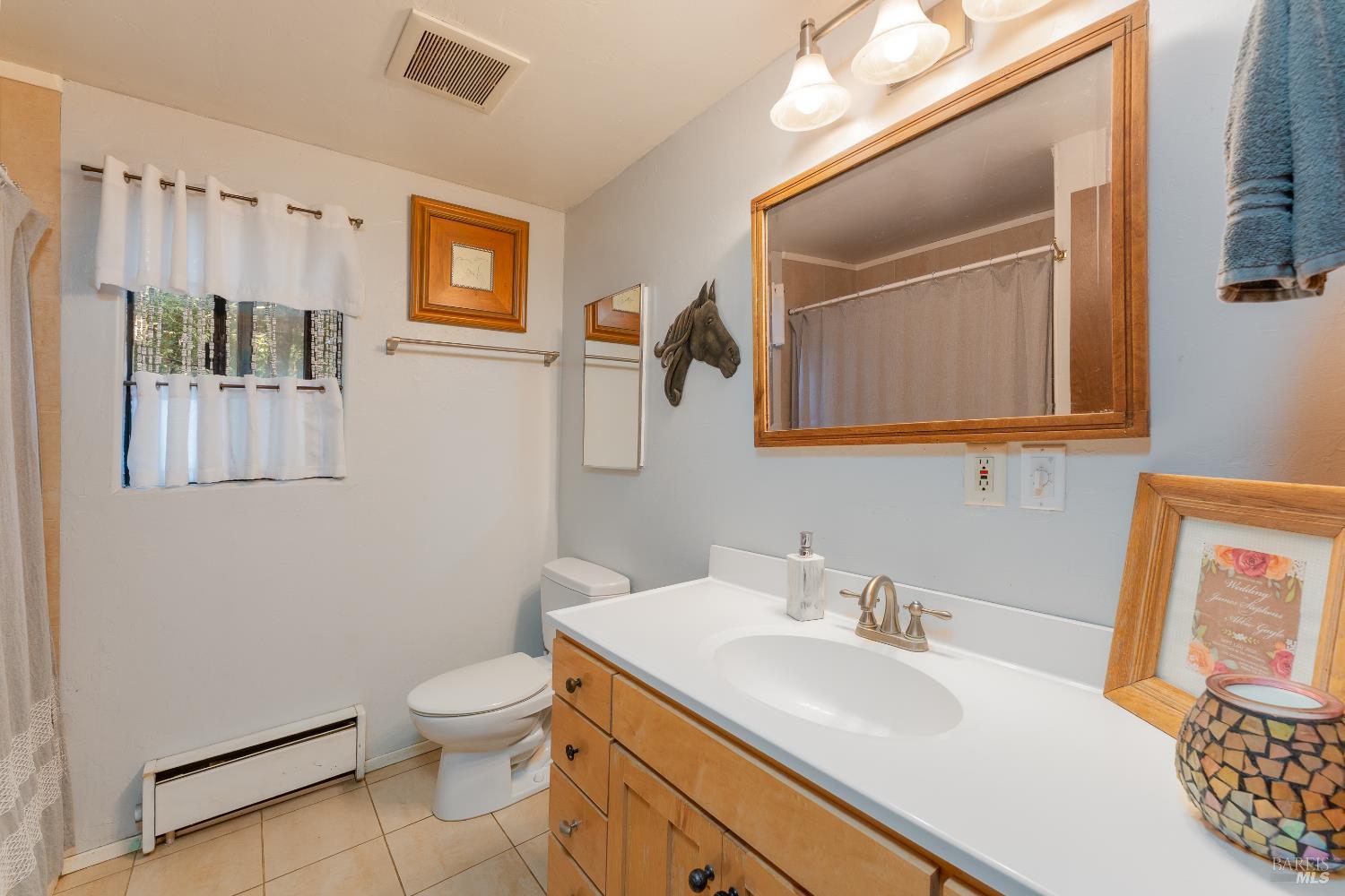 Detail Gallery Image 10 of 27 For 2645 Goose Rd, Willits,  CA 95490 - 3 Beds | 2 Baths