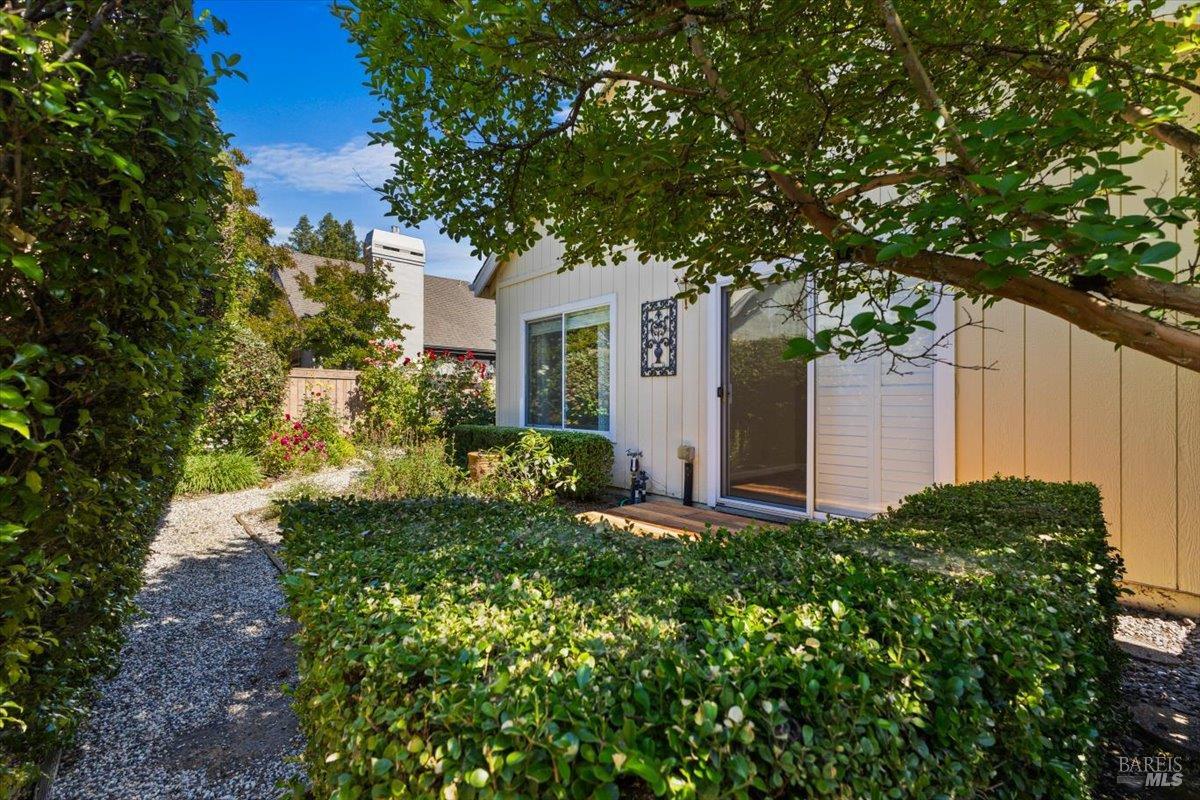 Detail Gallery Image 33 of 36 For 843 Cab Calloway Ct, Windsor,  CA 95492 - 2 Beds | 2 Baths