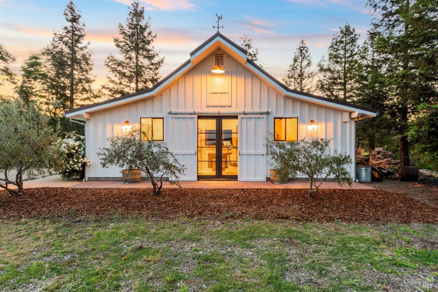 Detail Gallery Image 37 of 44 For 1480 S Whitehall Ln, Saint Helena,  CA 94574 - 4 Beds | 4/1 Baths