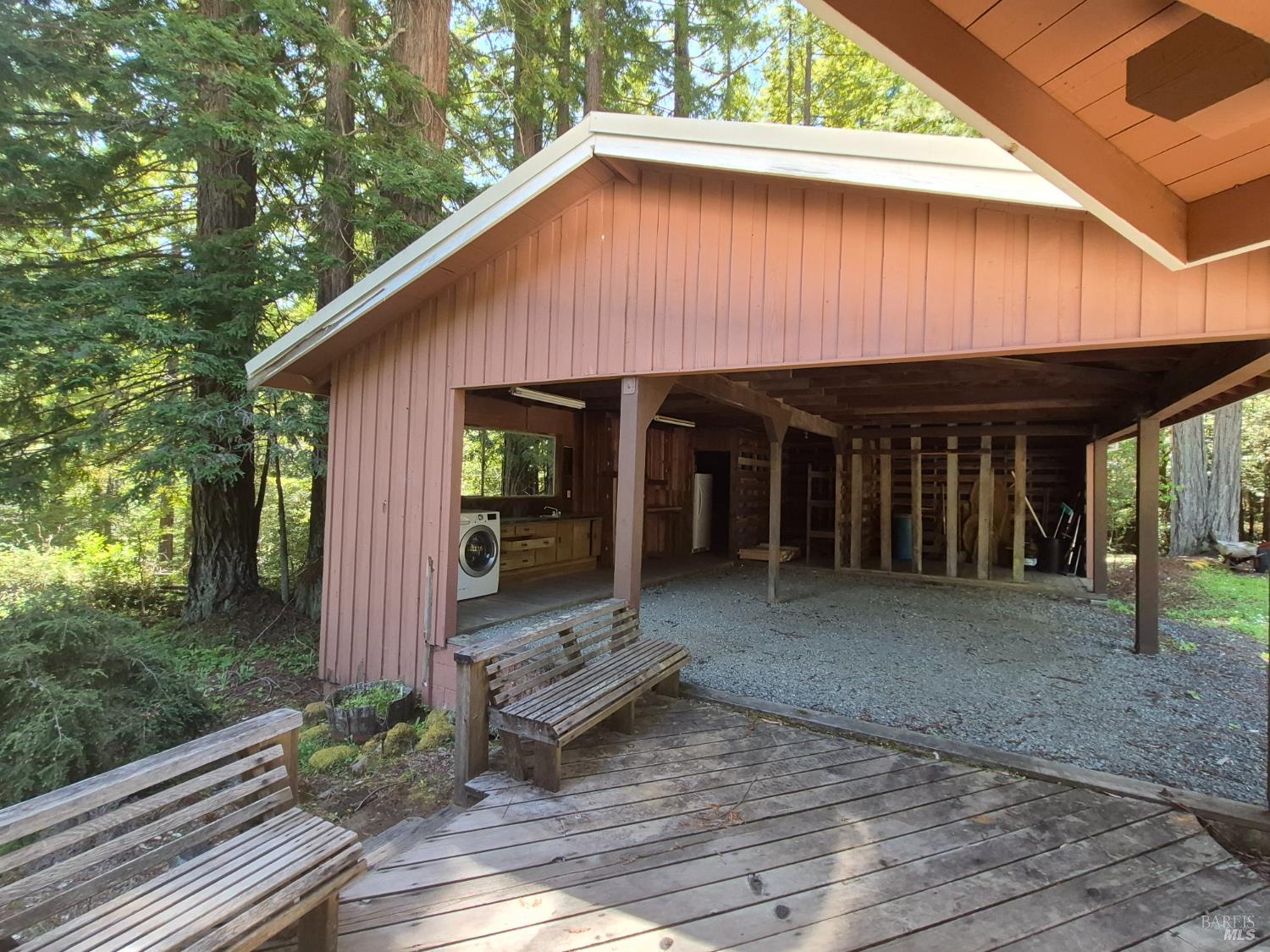 Detail Gallery Image 14 of 72 For 11903 Branscomb Rd, Branscomb,  CA 95454 - 3 Beds | 2 Baths