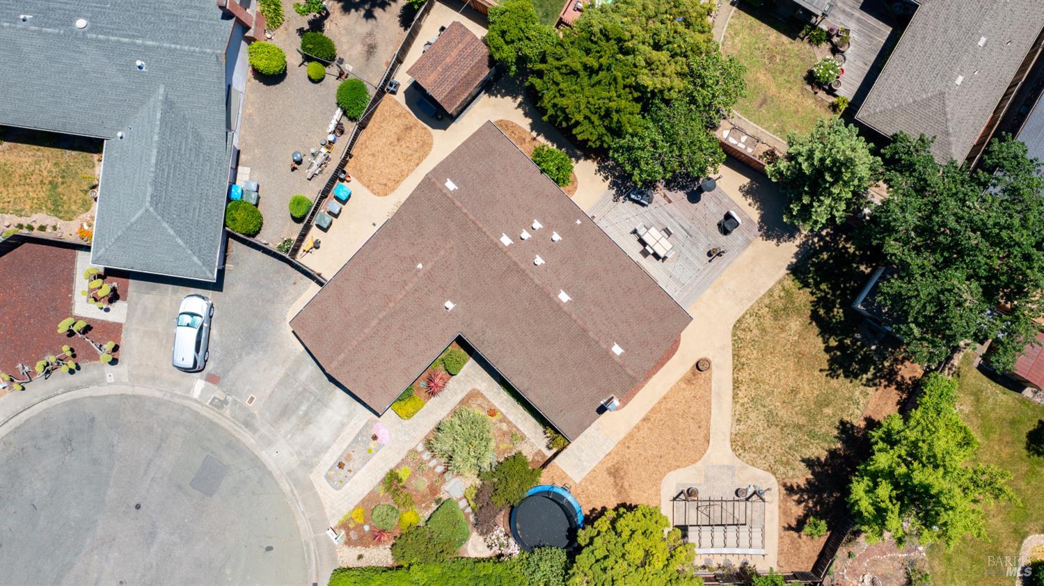 Detail Gallery Image 35 of 38 For 1523 Bruce Ct, Santa Rosa,  CA 95401 - 3 Beds | 2 Baths