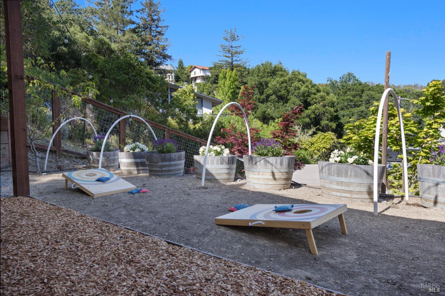 Detail Gallery Image 59 of 68 For 55 Durham Rd, San Anselmo,  CA 94960 - 3 Beds | 2 Baths