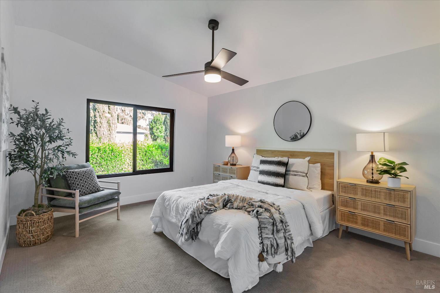 Detail Gallery Image 15 of 40 For 690 Hudson Ct, Sonoma,  CA 95476 - 4 Beds | 3 Baths