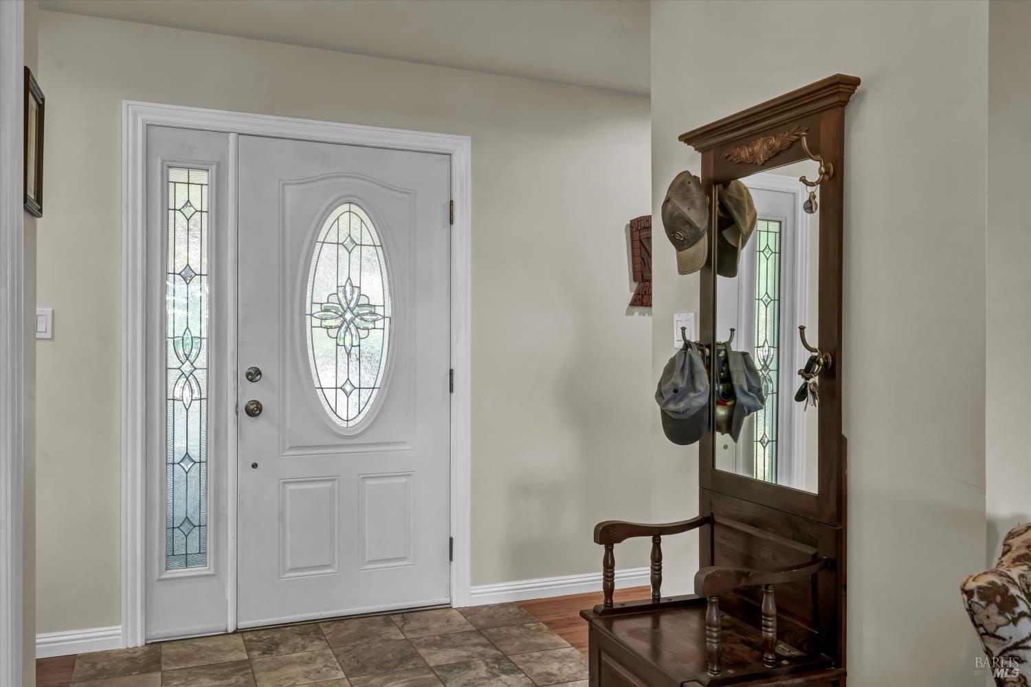 Detail Gallery Image 7 of 59 For 9474 Rockys Rd, Middletown,  CA 95461 - 2 Beds | 2/1 Baths