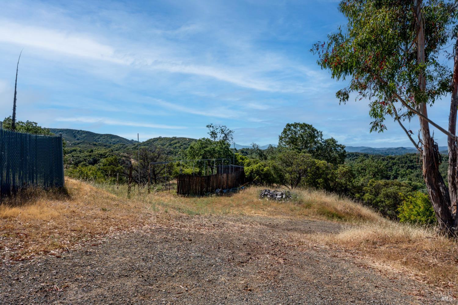 Detail Gallery Image 14 of 27 For 2840 Pear View Rd, Lakeport,  CA 95453 - 1 Beds | 1 Baths