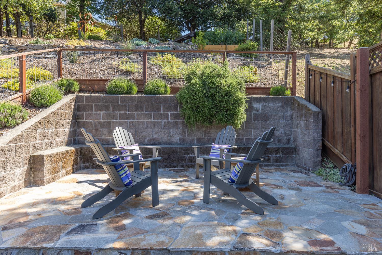 Detail Gallery Image 26 of 45 For 3336 Brittany Cir, Napa,  CA 94558 - 3 Beds | 2 Baths